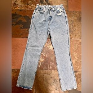 Good American Light Blue 90’s Inside Ankle Split Leg Jeans size 8 NWOT
